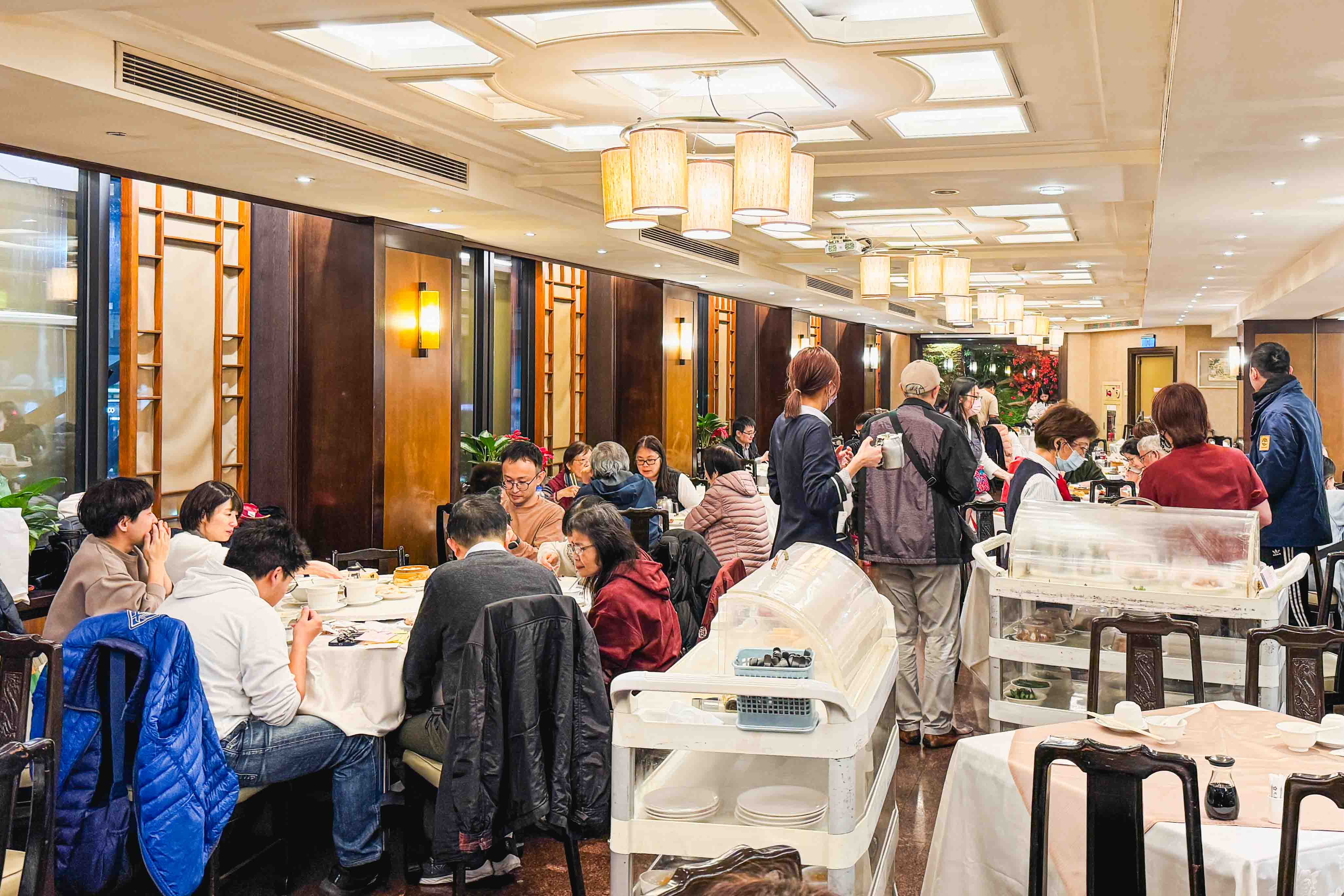 兄弟大飯店梅花廳, 梅花廳菜單, 梅花廳推薦, 兄弟大飯店飲茶, 南京復興美食