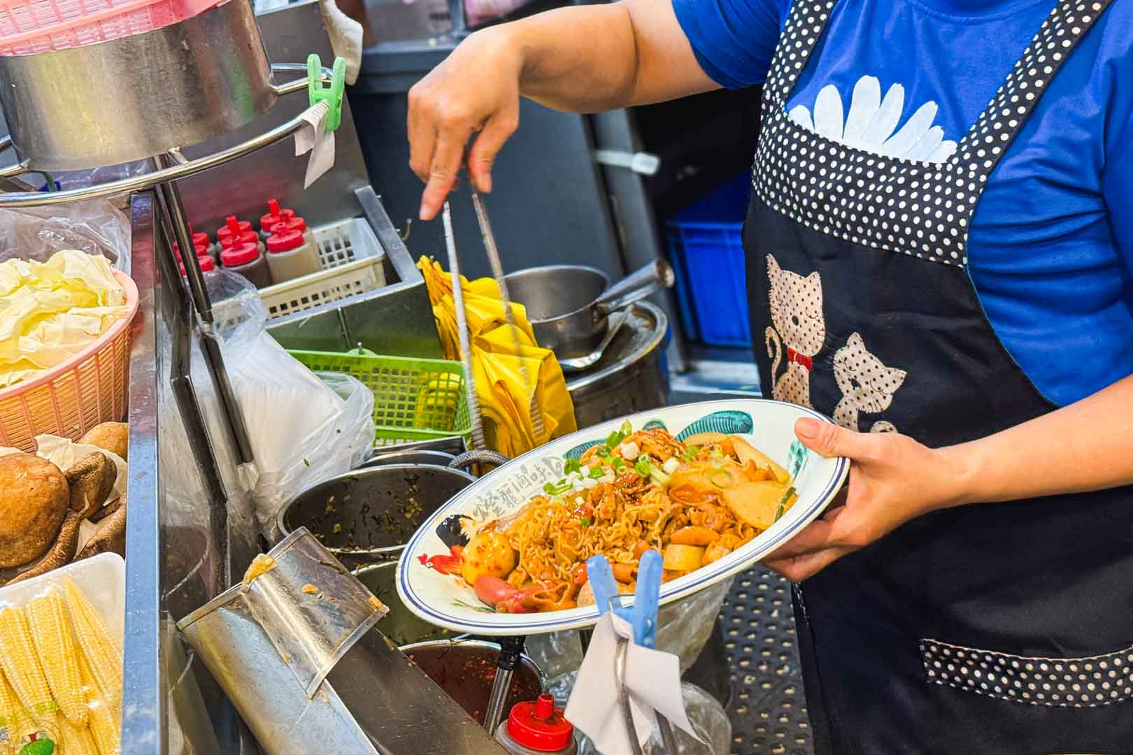 燈籠滷味 創始總店, 燈籠滷味菜單, 燈籠滷味推薦, 燈籠滷味, 師大夜市美食, 台電大樓美食