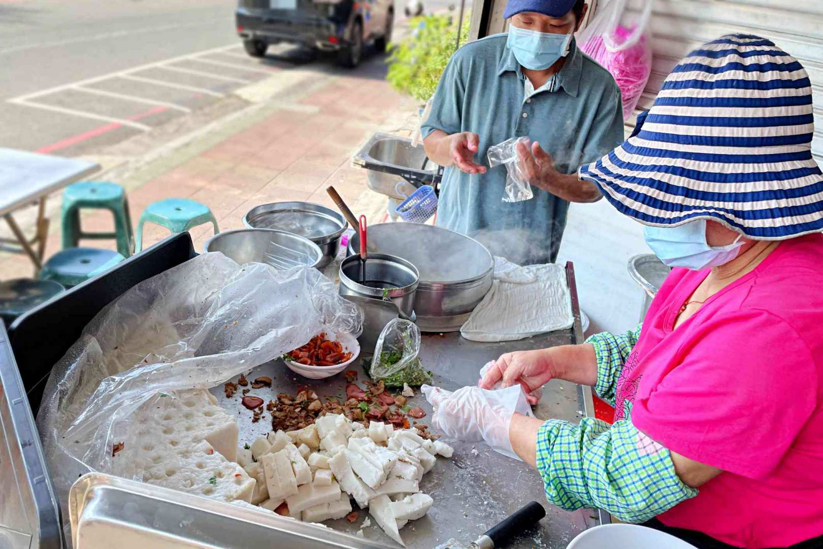 屏東美食, 東港美食, 華僑市場, 華僑市場停車, 海上教堂咖啡, 王船文化館