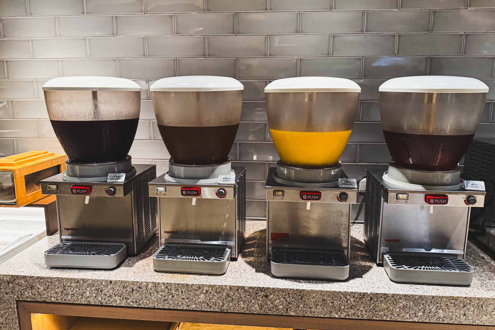 礁溪老爺雲天自助餐廳, 雲天自助餐廳, 雲天自助餐廳價錢, 雲天自助餐廳訂位, 宜蘭美食