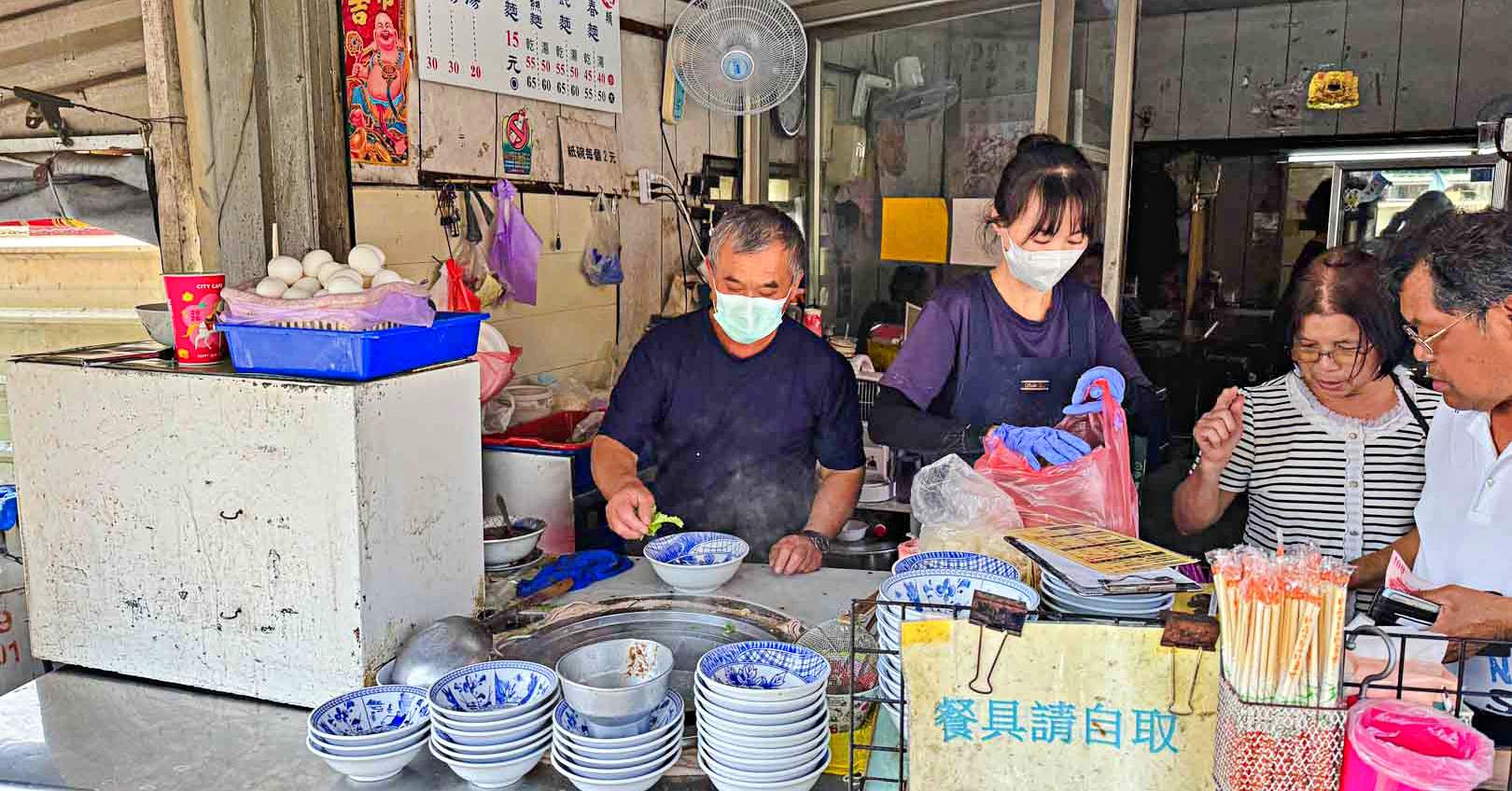 台南美食,新化阿娥麵店,新化阿娥麵店菜單,新化阿娥麵店推薦,阿娥麵店,新化美食 @趁早出門吃飽飽