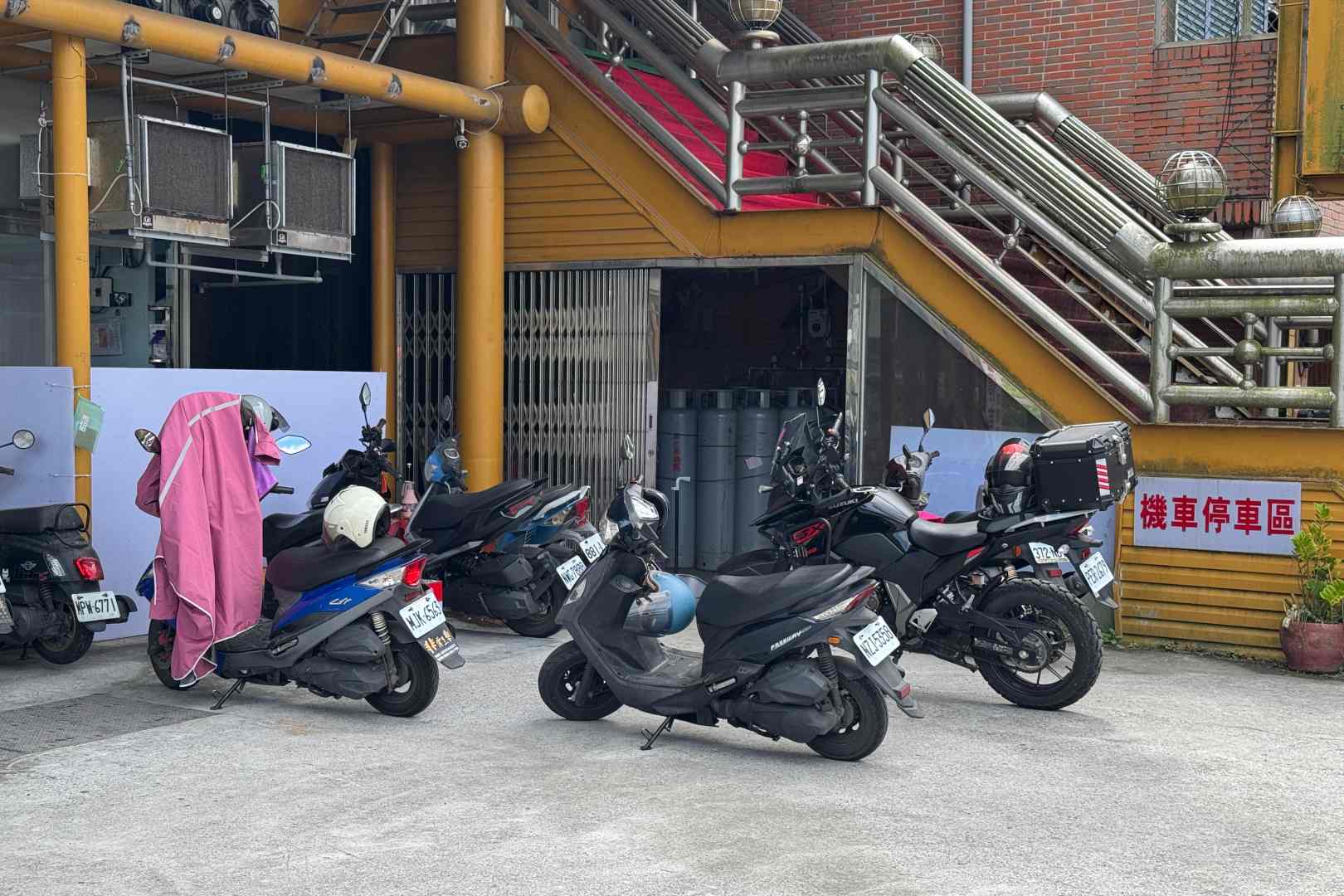 玉里橋頭臭豆腐, 玉里橋頭臭豆腐礁溪店, 玉里橋頭臭豆腐菜單, 玉里橋頭臭豆腐推薦, 宜蘭美食, 礁溪美食